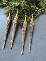 Jeges hatású óarany jégcsapok