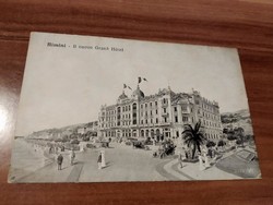Antik képeslap, Olaszország, Rimini, Grand Hotel, korabelin autó, pálmafa, emberek