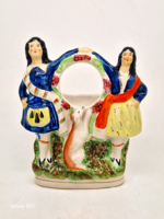 Viktoriánus Flatback Staffordshire porcelán figura váza 17.5cm