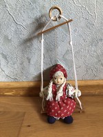 Antik, régi porcelán / kerámia fejű hintázó lány, baba 8.