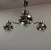 Krómozott csillár foncsorozott üvegburákkal