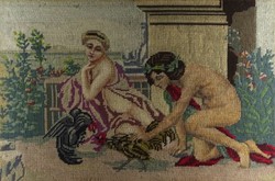 1T600 Régi görög női aktok mitológiai jelenet kakasviadal keretezett gobelin 61.5 x 80 cm