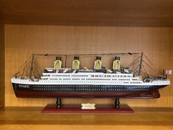 Óriás Titanic modell 80cm