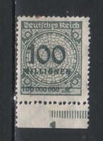 Postatiszta Reich 0297 Mi  321 A Pa      1,00   Euró