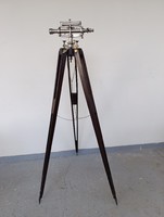 Antik teodolit földmérő eszköz szintező theodolite szerszám geodéta műszer doboz nélkül állvánnyal