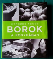 Herczeg Ágnes Borok a konyhában > Konyhaművészet > Italok