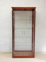 Bemutató Vitrin D - 18.