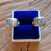 Thomas Sabo ezüst fülbevaló világoskék kővel