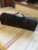 Fából, fémből, bőr fogantyúval készült italtartó, kincsesláda,retró doboz vintage ajándék