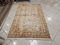 Hihetetlen áron!!! Madár motívumos 123x207 kaiseri kézi selyem szőnyeg BFZ755