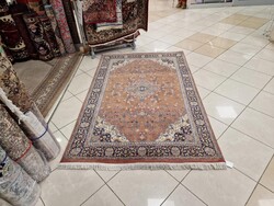 Madár motívumos iráni qum 140x220 kézi gyapjú perzsa szőnyeg  MZ418