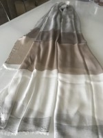 Selyem és viszkóz összetételű, nagyon finom sál pasztel színekkel, 200 x 70 cm