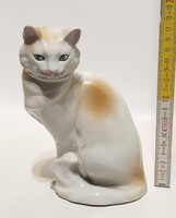 Kőbányai ülő macska, cica porcelán figura (3288)