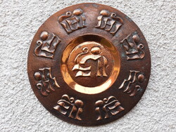 Máté János tervezésű zodiákus bronz falitányér, falitál