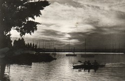 Ba - 606 Akinek a Balaton a szép Emlék:  Alkonyat a Balatonon