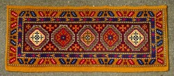 1S976 Retro mustársárga kéziszövésű faliszőnyeg 74 x 170 cm