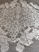 Monumentális puttós függöny, térelválasztó