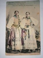Népviselet Magyarországból - 1919.-es képeslap