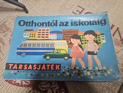 Otthontól az iskoláig, Retro Társasjáték