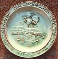 Balatonfüred 1975 - városlődi majolika fali kerámia tál