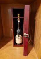 1988-as, 6 puttonyos Tokaji aszú, rózsafa díszdobozban
