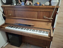 Pianínó, Bécsi műhelyből eladó