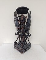 Antik szobor nagy Garuda madár Visnu hindu hinduizmus keményfa Indonézia Bali sérült 733 1248