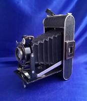 Kodak junior 620. Harmónikás fényképezőgép bőr tokjával.