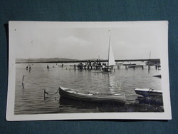 Képeslap,Agárd,Velencei tó part,srandolók,móló,stég,csónak,1955-
