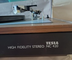 TESLA NC 420 lemezjátszó