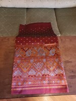 Thai asztalterítő bordó