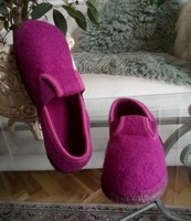 Giesswein 32-33-as barefoot gyapjú mamusz, ciklámen nemez benticipő, organikus szobacipő