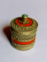 Vintage zománcfestett doboz 705.