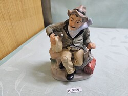 A0950 Román biszkvit padon ülő csavargó 18 cm