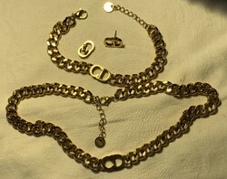 DIOR jelzéssel ,NYAKÉK .FÜLBEVALÓ.KARLÁNC minőségi aranyozással