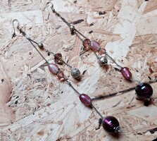 Hosszú üveg és fém gyöngyös fülbevaló