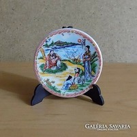 Japán jelenetes porcelán pici dísztányér - átm. 5,5 cm (1/p)