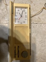 Retro énresztőóras rádió