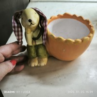 Retro nyuszis kaspó  eladó!