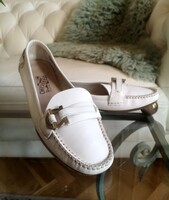 Salvatore Ferragamo 40-40.5 fehér bőr mokaszin, olasz loafer, cipő