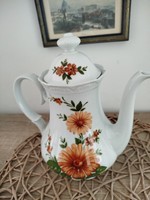 Porcelán kancsó margaréta mintával