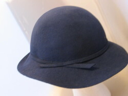 Kék női filc kalap