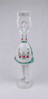 1U442 Régi hollóházi porcelán párnát tartó menyecske 27.5 cm