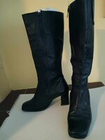 Fekete csizma eladó
