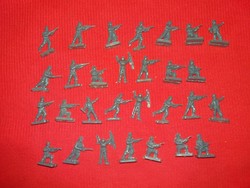 Régi ESCI 1:72 - 1:76 méretű makett , játék , terepasztal katonák , WW II. NÉMETEK EGYBEN