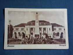 Képeslap,Dorog,József Attila művelődési ház,Orosz emlékmű,park látkép részlet, 1955-