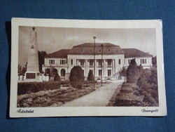 Képeslap,Dorog,József Attila művelődési ház,Orosz emlékmű,park látkép részlet, 1955-