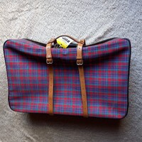 Retro textil, puha falú kockás bőrönd bőr szíjjal 59 x 37 x 19 cm