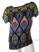 EREDETI DESIGUAL (S / M) RÖVID UJJÚ NŐI SZUPER FELSŐ