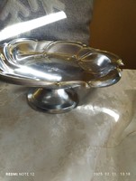 Talpas asztal közép